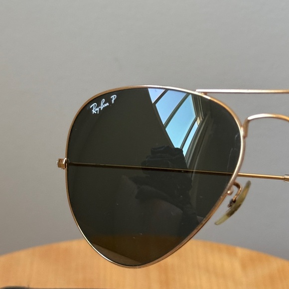 Ray-Ban Aviator Classic Polished Gold/Black - Picture 7 of 7